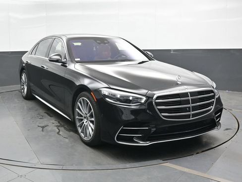 Used 2022 Mercedes-Benz S 580 4MATIC Sedan image 5