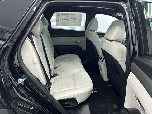 New 2026 Hyundai Tucson Limited image 17