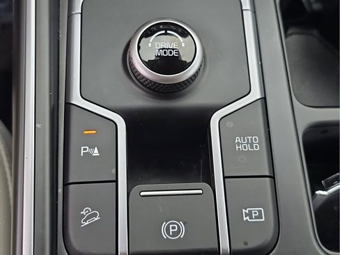 Used 2022 Kia Sorento EX image 32