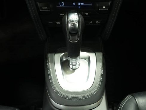 Used 2013 Porsche 911 Turbo S image 21