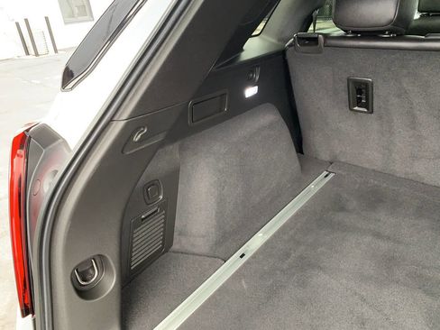 Used 2021 Cadillac XT5 Premium Luxury image 25