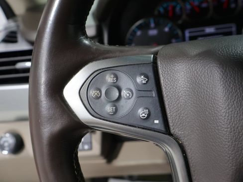 Used 2016 Chevrolet Suburban LT AWD/4WD image 33
