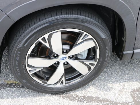 Used 2021 Subaru Forester Touring AWD/4WD image 14