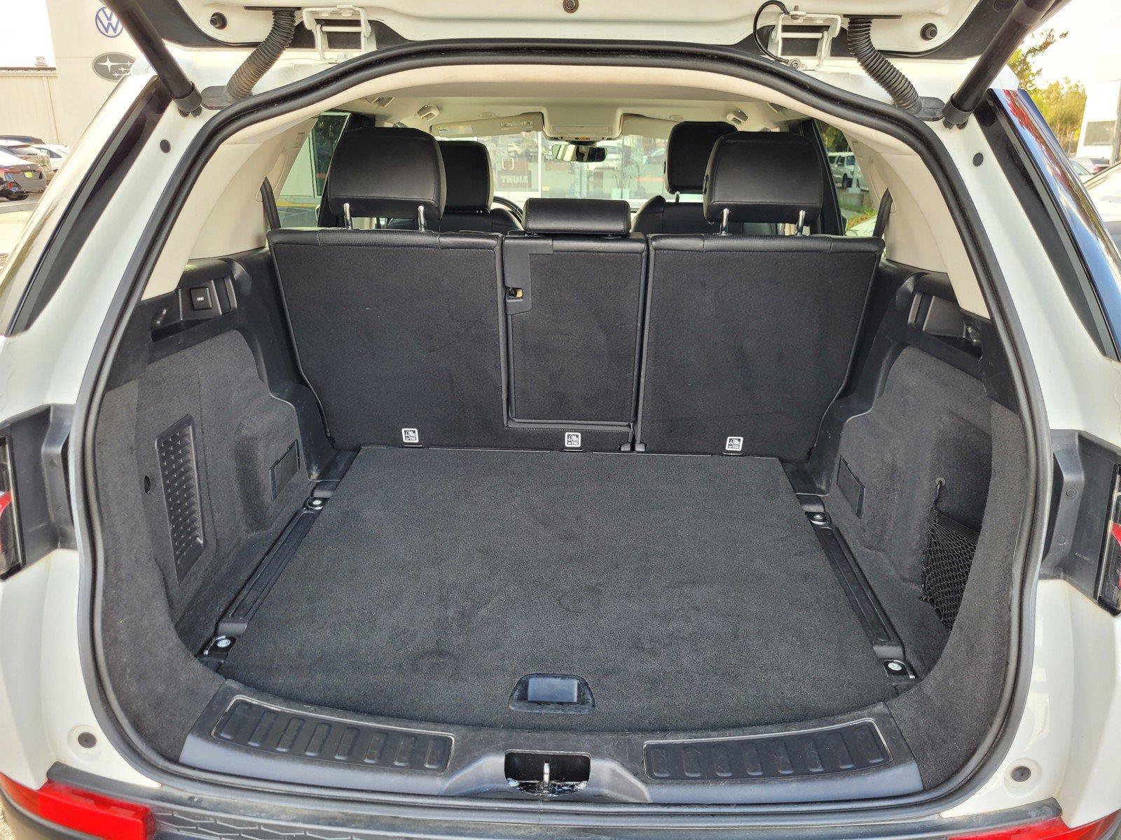 Used 2022 Land Rover Discovery Sport S AWD/4WD image 35