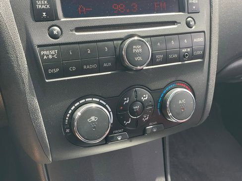 Used 2008 Nissan Altima 2.5 S FWD image 9