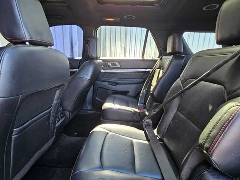 Used 2018 Ford Explorer Sport w/ Equipment Group 401A AWD/4WD image 13