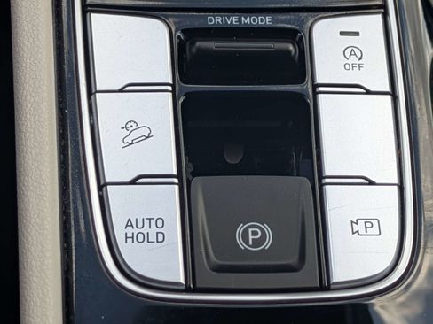 Certified 2024 Hyundai Tucson SE image 22