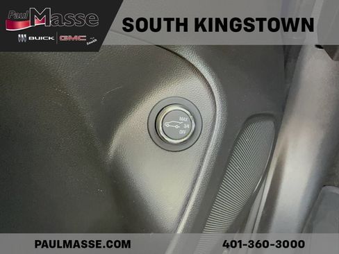 Used 2023 Buick Encore GX Select image 15