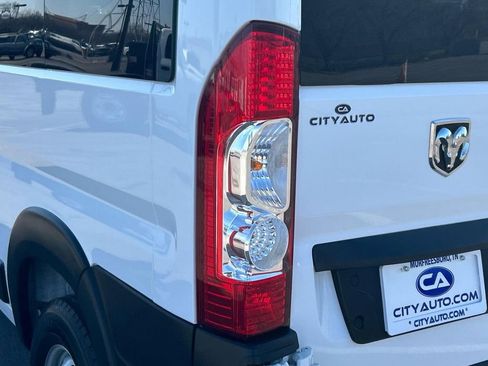 Used 2022 RAM ProMaster 2500 image 12