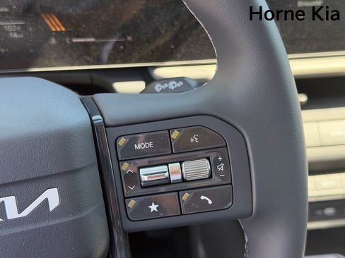 New 2027 Kia Seltos S FWD image 13