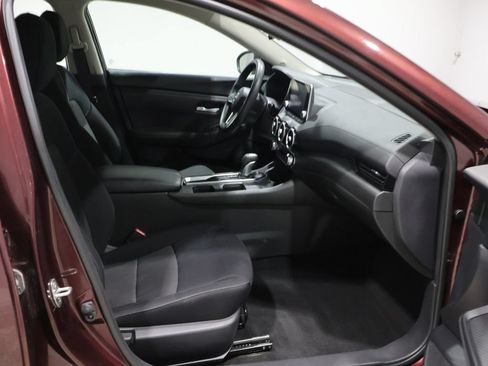 Used 2024 Nissan Sentra SV FWD image 22