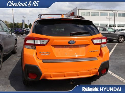 Used 2018 Subaru Crosstrek 2.0i Premium image 16