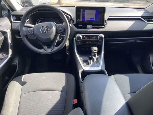 Used 2024 Toyota RAV4 LE FWD image 11