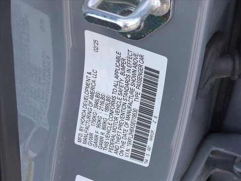 Used 2025 Honda Civic Sport image 23