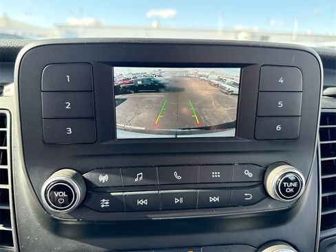 Used 2021 Ford Transit 350 XLT image 17