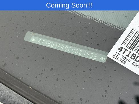 Used 2012 Toyota Camry XLE w/ Leather Pkg image 3