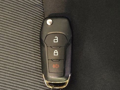 Used 2023 Ford Maverick XL image 32