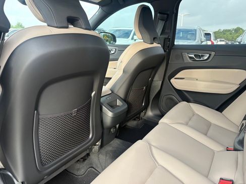 New 2026 Volvo XC60 B5 Plus w/ Protection Package Premier image 22