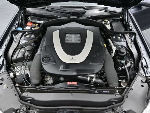 Used 2009 Mercedes-Benz SL 550 w/ Premium I Pkg image 33