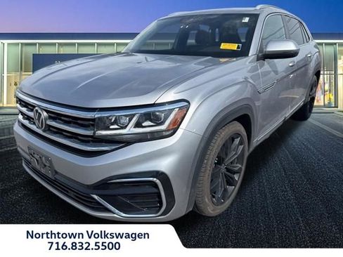 Used 2021 Volkswagen Atlas Cross Sport SEL R-Line AWD/4WD image 2