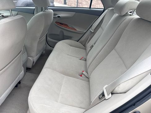 Used 2010 Toyota Corolla FWD image 40