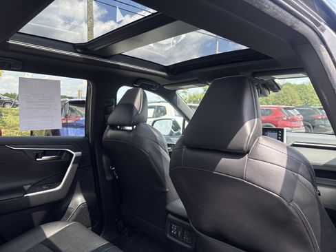 Used 2021 Toyota RAV4 XSE AWD/4WD image 6