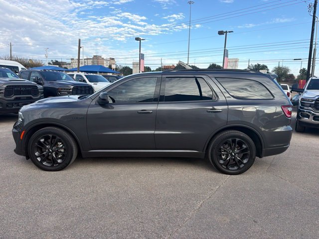 Used 2025 Dodge Durango R/T w/ Blacktop Package AWD/4WD image 2