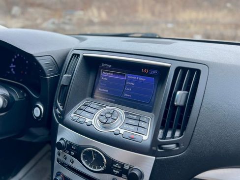 Used 2014 INFINITI Q60 AWD Coupe w/ Premium Package image 29