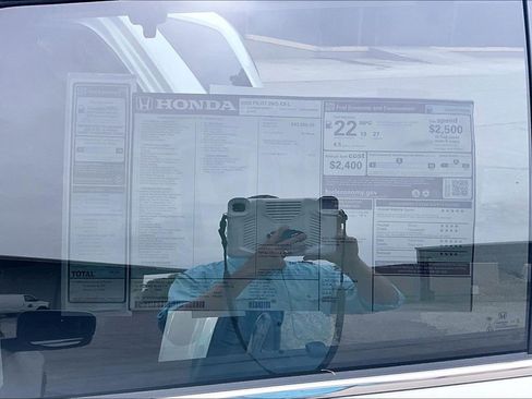 New 2025 Honda Pilot EX-L image 13