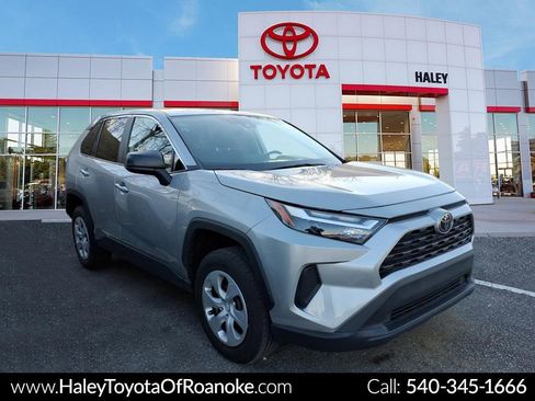 Certified 2025 Toyota RAV4 LE image 1