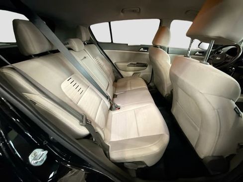 Used 2018 Kia Sportage LX image 26