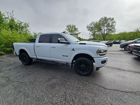 Used 2022 RAM 2500 Laramie w/ Night Edition AWD/4WD image 11