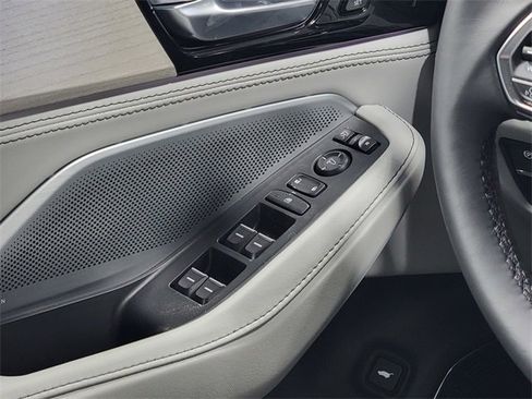 New 2026 Acura MDX w/ Advance Package image 24