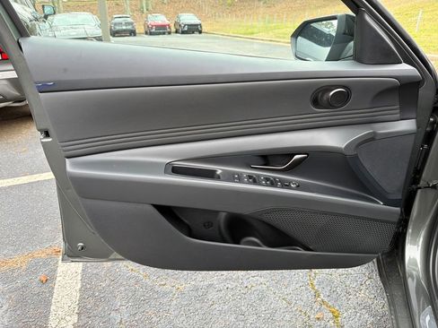 New 2026 Hyundai Elantra Sport image 10