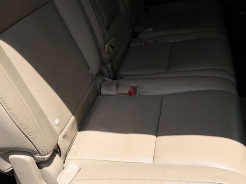 Used 2008 Toyota Sequoia Limited RWD image 27