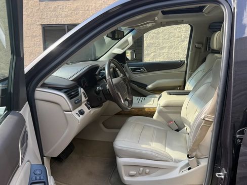Used 2017 GMC Yukon Denali w/ Open Road Package RWD image 22