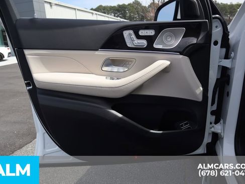 Used 2024 Mercedes-Benz GLE 450e 4MATIC w/ Winter Package image 11