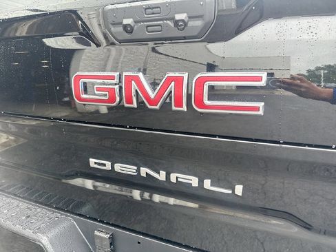 New 2026 GMC Sierra 1500 Denali w/ Denali Reserve Package AWD/4WD image 28