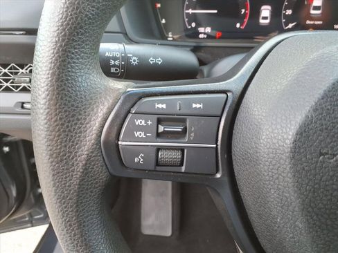 Used 2024 Honda Accord LX image 20