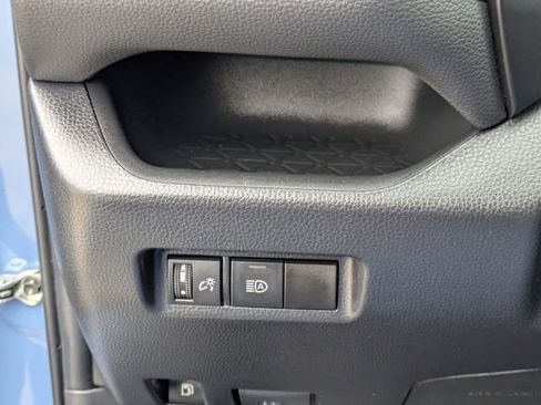 Used 2023 Toyota RAV4 AWD Hybrid image 23