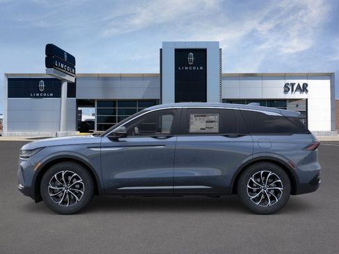 New 2026 Lincoln Nautilus Premier w/ Equipment Group 102A AWD/4WD image 3