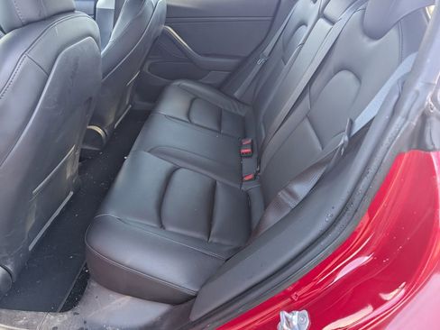 Used 2020 Tesla Model 3 Performance image 7
