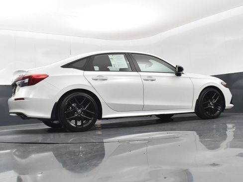 Used 2024 Honda Civic Sport image 38