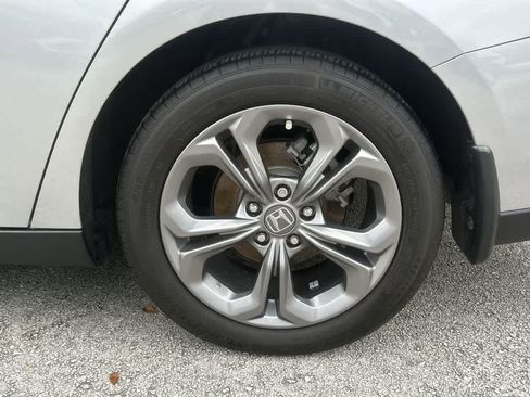 Used 2024 Honda Accord EX image 10