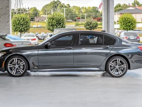 Used 2019 BMW 740i w/ M Sport Package RWD image 60