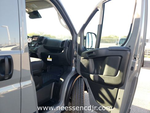 New 2026 RAM ProMaster 2500 w/ Convenience Group image 12