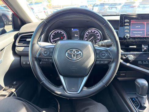 Used 2023 Toyota Camry SE w/ Convenience Package image 27