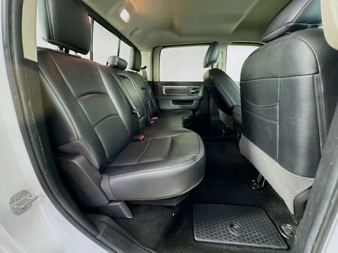 Used 2014 RAM 1500 Lone Star RWD image 30