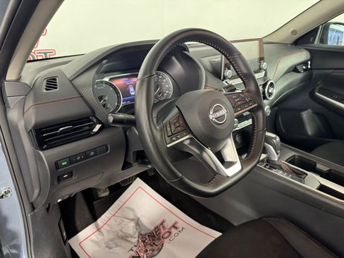 Used 2025 Nissan Sentra SR image 10