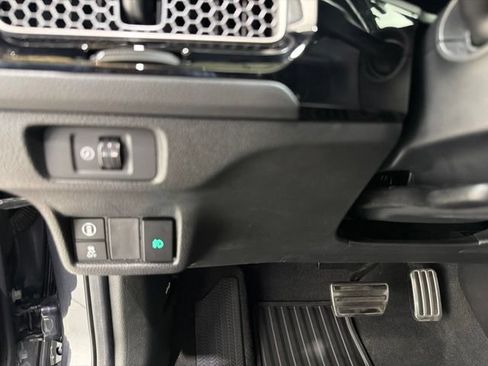 Used 2022 Honda Civic Sport image 12